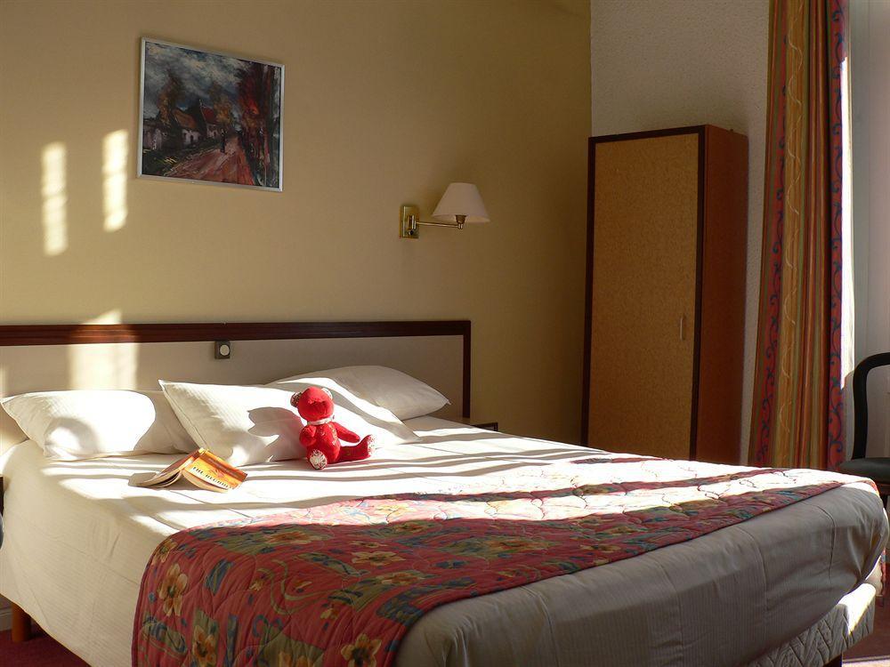 Hotel Moderne อาร์ราส ภายนอก รูปภาพ